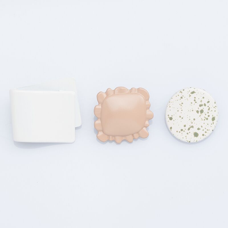 Sprayed Color Button Wholesale